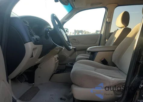 2004 Mazda Tribute Lx из США, поврежденный, VIN 4F2YZ94114KM21798